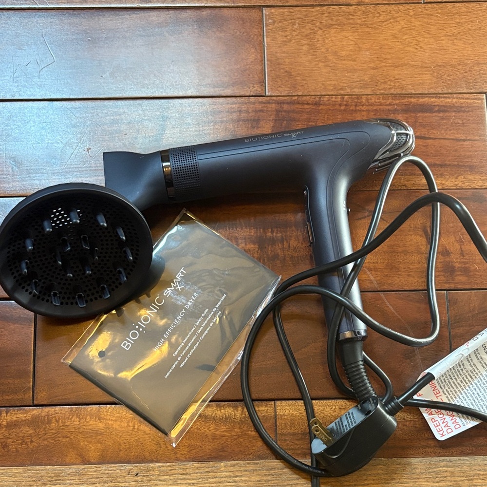 Bio Ionic Black Hair Dryer
